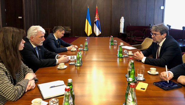  Министар Томислав Жигманов разговарао са амбасадором Украјине Володимиром Толкачем 