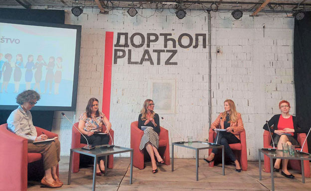 Помоћница министра Нина Митић говорила на конференцији о женском предузетништву у Београду