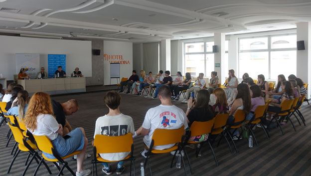  Pomoćnik ministra Žarko Stepanović govorio na panelu u okviru treninga podizanja kapaciteta mladih za učešće u donošenju odluka 