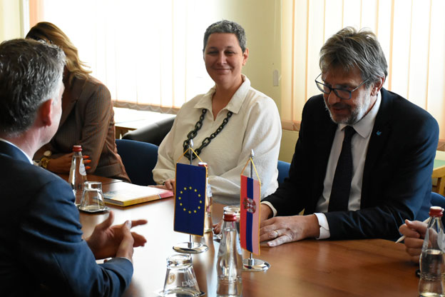  Ministar Tomislav Žigmanov primio u oproštajnu posetu šefa Misije Saveta Evrope u Beogradu Tobijasa Flesenkempera 