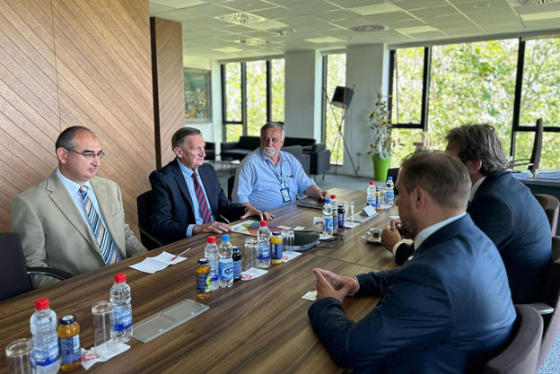  Ministar Tomislav Žigmanov posetio Radio- televiziju Vojvodine  