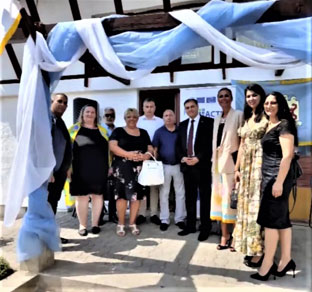  Помоћница министра Нина Митић присуствовала отварању Културног центра Рома у Пироту 