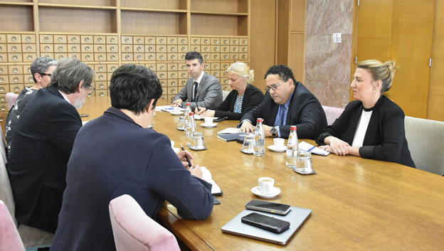  Sastanaka ministra Tomislava Žigmanova i šefa Predstavništva UNHCR-a  u Srbiji Sufijana Ađalija   