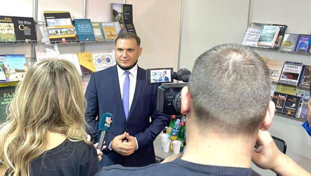  Državni sekretar prof. dr Rejhan Kurtović govorio na predstavljanju 200. broja časopisa makedonske nacionalne manjine na Međunarodnom beogradskom sajmu knjiga   