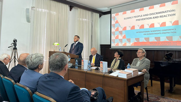  Државни секретар проф. др Рејхан Куртовић говорио на међународном скупу посвећеном старијим особама у Новом Саду 